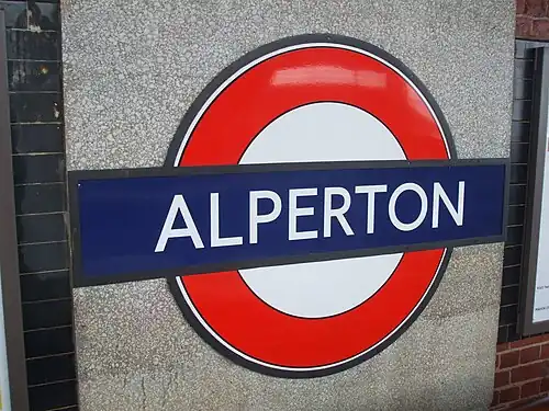 Placa com o nome da estação