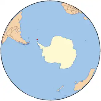 Mapa da área com a localização da estação.