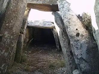 Anta da Capela dos Mouros