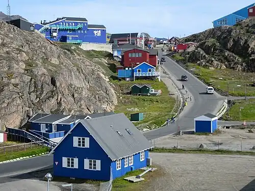 A rua principal de Sisimiut
