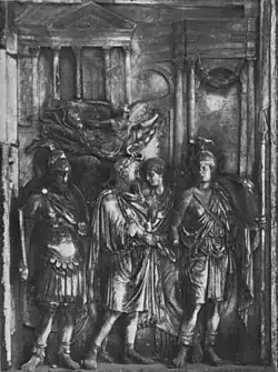 Advento (Arco de Constantino)