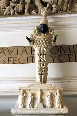 "Ártemis de Éfeso".