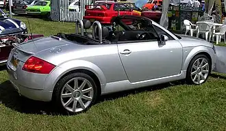 Santantônios individuais em um Audi TT.