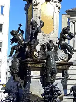 Hubert Gerhard, Fonte de Augusto em Habsburgo, 1589-1594)