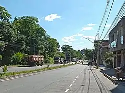 Avenida Colatina no bairro Caravelas