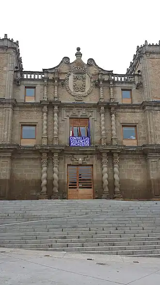 Casa de las Torres ou Casa de los Colomo, atualmente sede o ayuntamiento de Miranda de Arga