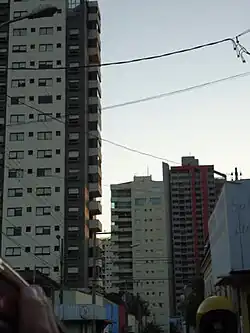 Parte de alguns edifícios do bairro Fundinho