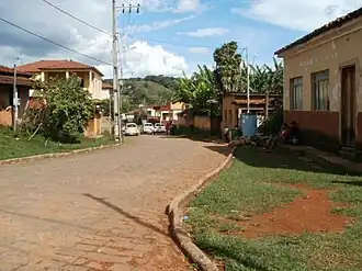 Rua principal do povoado