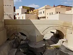 The Bin el-Mudun Bridge, located slightly south of the Chouara Tannery (2023 photo)