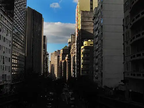 Avenida Borges de Medeiros na década de 2010