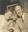 Gino Bramieri em 1958, com Sandra Mondaini e Raimondo Vianello.