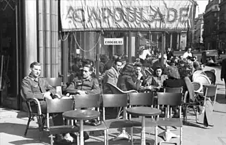 Soldados alemães em março de 1943, sob ocupação.