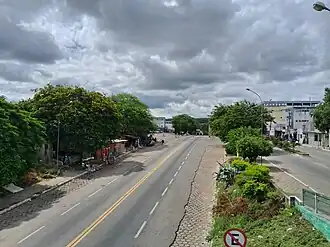 Rodovia BR-116, em Cândido Sales. Foto tirada da passarela de pedestres