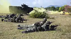 Militares malásios durante um exercício de treinamento.