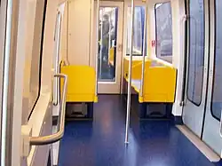 Interior de uma das composições.