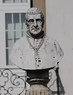Busto no Colégio de São Caetano em Braga