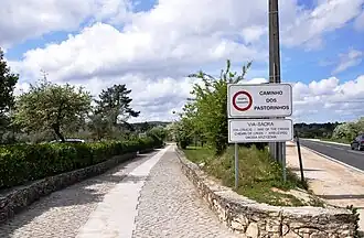 Início do Caminho junto à Rotunda dos Pastorinhos