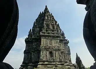 Prambanan [r]