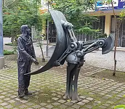 Praça Carlo Del Prete ("praça do Avião")