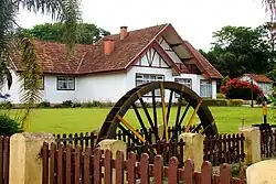A arquitetura é um marco da colonização local.