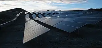 File:Centrale solaire Saint-jean-du-pin.jpg