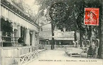 Um dos guinguettes de Butte-Pinson.