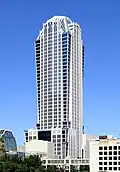 Hearst Tower (a ser renomeada como Truist Center), a sede da Truist Financial em Charlotte, Carolina do Norte