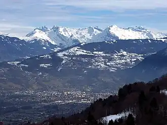 Cluses no vale de Arve