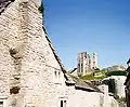 As ruínas do Castelo de Corfe vistas da aldeia