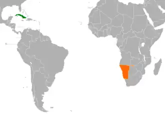 Mapa indicando localização de Cuba e da Namíbia.