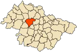 Localização da cidade dentro da província de Mascara