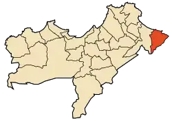 Localização da cidade dentro da província de Orã