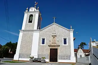 Igreja de Santo Adrião em Óis da Ribeira