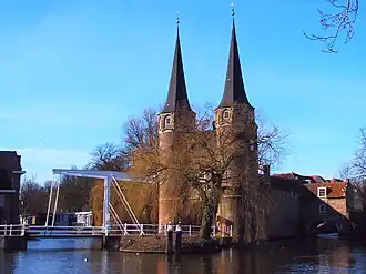 Portão da cidade de Delft "Oostport".