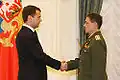 O presidente russo Dmitri Medvedev e o quatro vezes condecorado com a Ordem da Coragem Andrei Volovikov, 15 de outubro de 2008