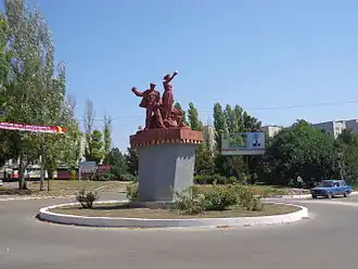 Monumento aos Metalúrgicos em Dniprorudne.
