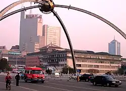 Rua Dongfeng em Weifang