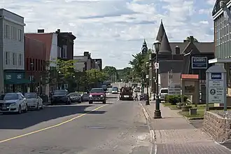 Avenida no centro de Amherst