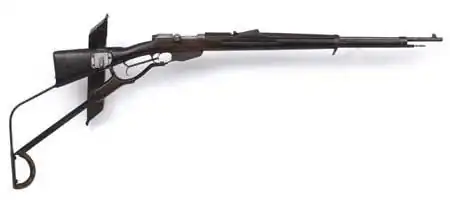 O fuzil periscópico M.95