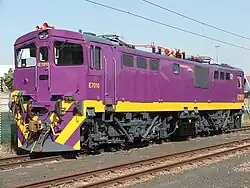 No. E7010 em Durban em 4 de junho de 2010.