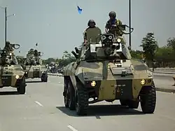 Blindados EE-9 Cascavel, de fabricação brasileira, utilizados pelo exército do Equador.