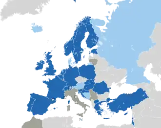 Um mapa colorido dos países da Europa