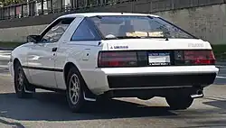 Mitsubishi Starion vendido no mercado norte-americano.