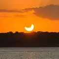 Eclipse parcial visto em Natal, Rio Grande do Norte, no Brasil. 17:06 GMT-3