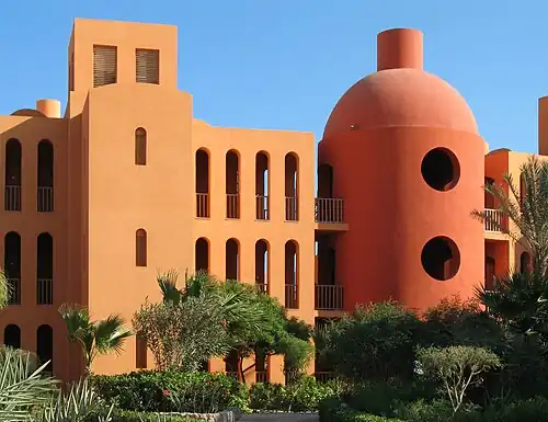 Hotel Steigenberger em El Gouna, Egito, em associação com Ahmed Hamdy