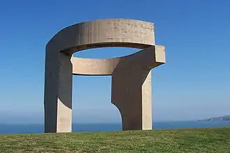 Elogio del Horizonte, concreto (1989), Gijón, Espanha