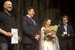 Emmy Curl recebe prémio em 2025 pelo álbum "Pastoral".