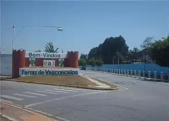 Imagem da chegada ao município de Ferraz de Vasconcelos.