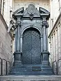 A entrada para a Catedral de Wawel, do oeste.
