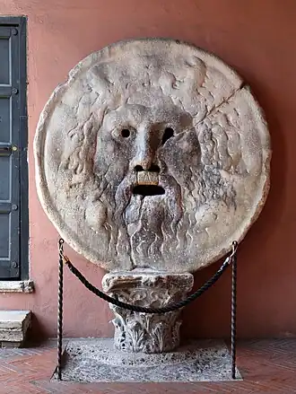 A famosa "La Bocca della Verità".
